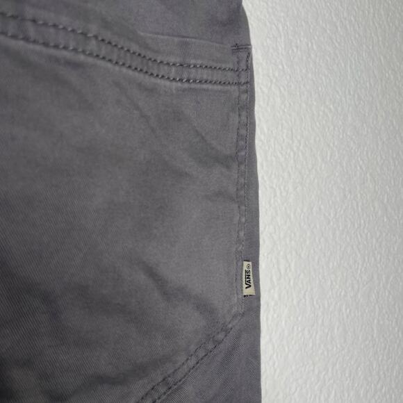 Vans Mens Shorts Size 30 Light Gray Casual 10" Inseam Cotton Everyday Wear - Picture 16 of 16